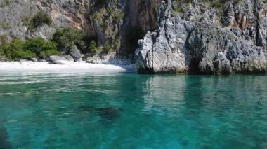 Scario 'dan Infreschi' ye ve Massetta 'nın Cilento, İtalya' daki güzel deniz koruma alanı..