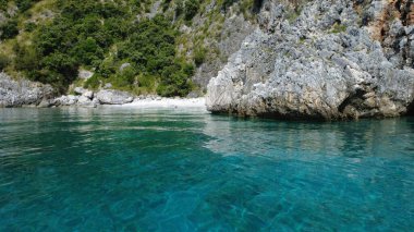 Scario 'dan Infreschi' ye ve Massetta 'nın Cilento, İtalya' daki güzel deniz koruma alanı..