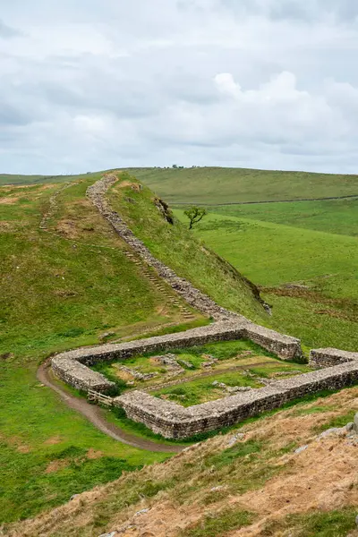 Hadrian 's Wall, Northumberland, İngiltere' de 39 Milecastle.