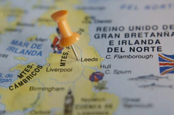 tourist map of the city of Leeds with a pin marking the city
