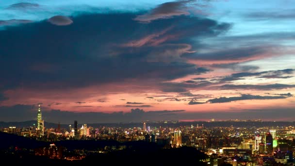 Élvezze Éjszakai Kilátás Taipei 101 Épület Távolban Lőtt Sebesség Idő — Stock videók