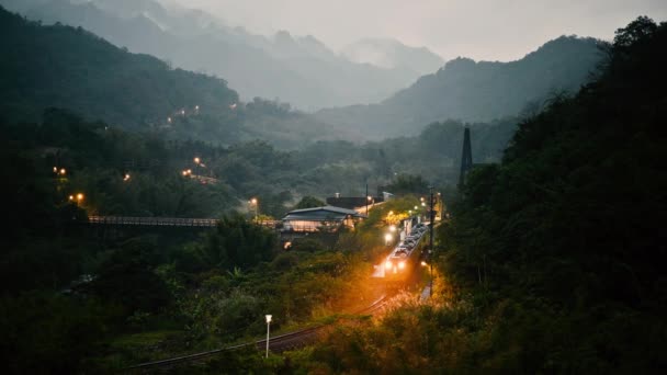 Night Falls Train Lights Travels Forest Mountains Train Station Located — Vídeos de Stock