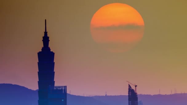 Emotionaler Taipeh Sonnenuntergang Ehrfürchtiger Himmel Und Stadtbild Bewegung Spektakuläre Abendansichten — Stockvideo