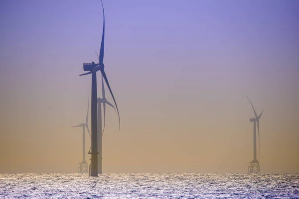 Fans Wind Turbines Spin Sparkling Sea Offshore Wind Farm Northwest — Stock Photo, Image