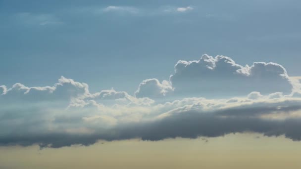 Ontzagwekkend Uitzicht Zon Die Schijnt Door Wolken Dynamische Hemel Zicht — Stockvideo