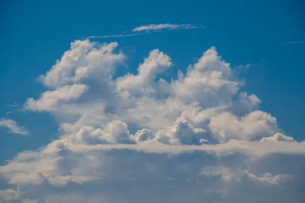 Blauer Himmel Und Unberechenbare Weiße Wolken Erstaunliche Natur Guishan Island — Stockfoto
