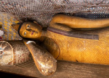 Dambulla mağara tapınağı (Dambulla Altın Tapınağı), bir Dünya Mirası Alanı ve bir Budist hac mekanı. Dambulla, Sri Lanka.