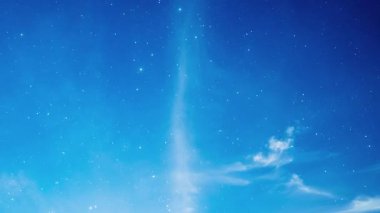 Yıldızlı gece gökyüzü Nanxi, Tainan, Tayvan 'daki Caoshan Ay Dünyası' nın üzerinde uzanır. Göksel beyaz bulutlar zarif bir şekilde göksel tuval boyunca sürüklenir ve gizemli atmosferi güçlendirir..