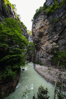 Aareschlucht Gorge, İsviçre - 30 Temmuz 2022, Aareschlucht Boğazı Aare Buzulu tarafından binlerce yıl oluşturuldu..