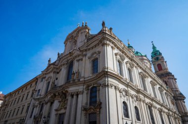 Prag, Çek Cumhuriyeti - 26 Eylül 2023 - Charles Köprüsü manzarası ve Prag 'ın Eski Kenti.