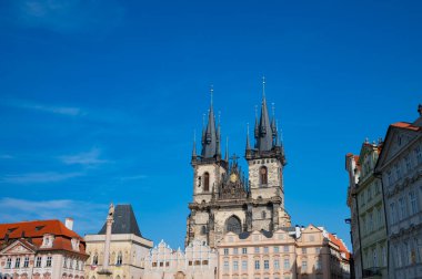 Prag, Çek Cumhuriyeti - 26 Eylül 2023 - Prag şehrinde dolaşın ve mimariye hayran olun.