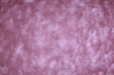 bokeh ışıkları mor arka plan.