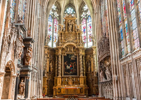Rouen フランス エイプリル19 2022 聖母マリア大聖堂の内装と建築装飾 — ストック写真