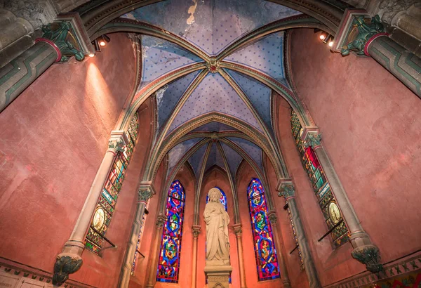 Mouliner Allier Frankrike April 2022 Inredning Och Arkitektoniska Detaljer Kyrkan — Stockfoto