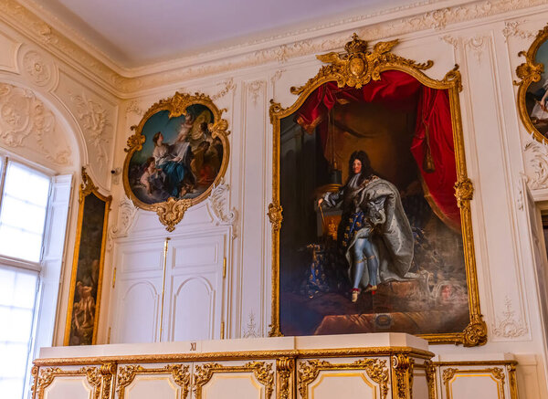 PARIS, FRANCE, OCTOBER 20, 2022 : decors of National Library, Richelieu site, Paris, france, built by architects Jean-Louis Pascal. and Alfred Recoura, from year 1897 to year 1932