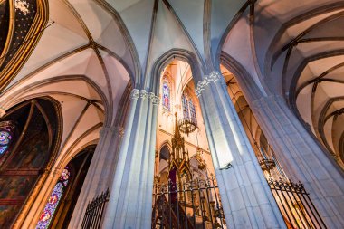 PARIS, FRANCE, ECTOBER 06, 2022: Paris, Fransa 'daki Saint Clotilde Kilisesi' nin mimari detayları