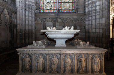 Saint-Denis, Fransa 12 Şubat 2015 iç mekanlar ve basilica saint-denis, nekropol, ayrıntılarını hükümdarları, Şubat, 12, 2015 yılında Saint-Denis, Paris, Fransa Fransız.
