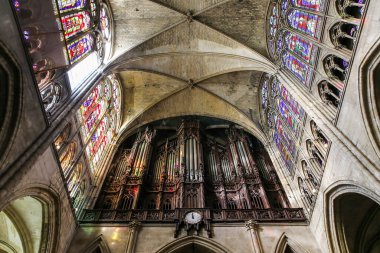 Saint-Denis, Fransa 12 Şubat 2015 iç mekanlar ve basilica saint-denis, nekropol, ayrıntılarını hükümdarları, Şubat, 12, 2015 yılında Saint-Denis, Paris, Fransa Fransız.