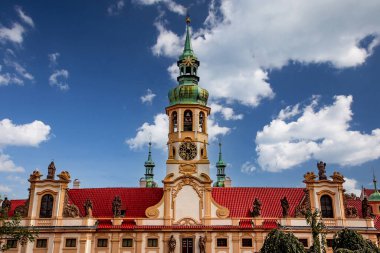 Prag, Çek Cumhuriyeti, Eylül 08: Loreta Kilisesi 'nin mimari detayları, Eylül 08, 2019 Prag, Çek Cumhuriyeti