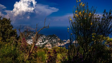 CAPRI ISLAND, ITALY, 10 Haziran 2015: Capri Adası, Capri Adası, İtalya