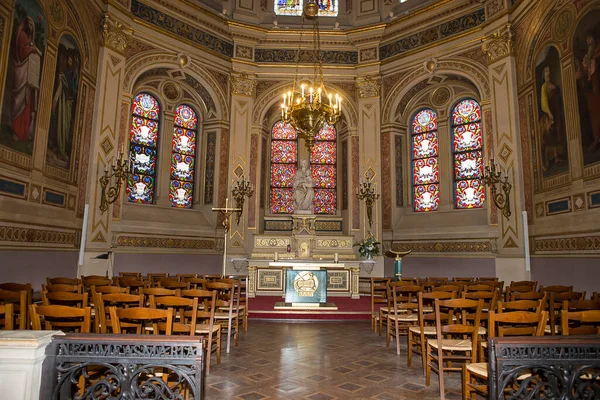 フランス 2013年11月13日 フランスのラ トリナイト教会のインテリア建築の詳細 — ストック写真