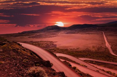 Piton de la Fournaise volkanı yolu, Reunion adası, Hint okyanusu, Fransa