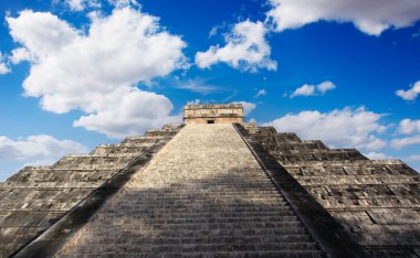 Chichen Itza 'daki Büyük Maya Piramidi Yucatan, Meksika