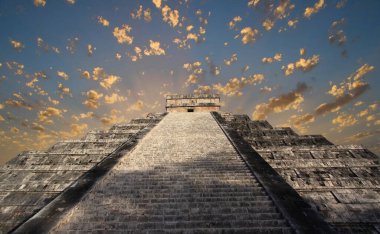 Chichen Itza 'daki Büyük Maya Piramidi Yucatan, Meksika