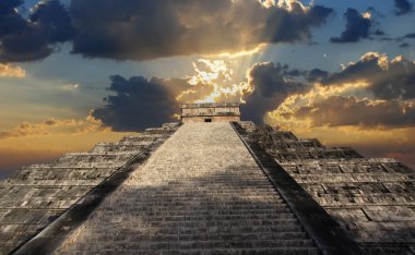 Chichen Itza 'daki Büyük Maya Piramidi Yucatan, Meksika