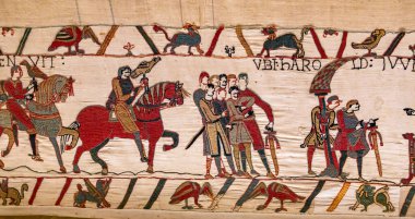 BAYEUX, FRANCE, 14 Mayıs 2024: Bayeux 'nun duvar halısı, 1066 yılındaki Hastings savaşını, İngiltere' nin Norman fethini betimliyor.