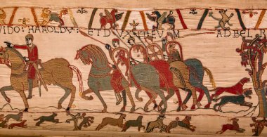 BAYEUX, FRANCE, 14 Mayıs 2024: Bayeux 'nun duvar halısı, 1066 yılındaki Hastings savaşını, İngiltere' nin Norman fethini betimliyor.