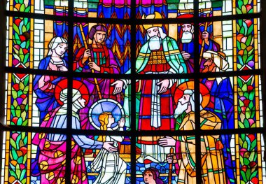 CAMBRAI, PICARDY, FRANCE, 13 Haziran 2024: Saint Gery 'nin gotik kilisesinin iç ve mimari ayrıntıları