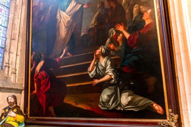 LISIEUX, CALVADOS, NORMANDY, FRANCE, 12 Mayıs 2024: Katedral Aziz Peter Katedrali 'nin iç mimari süslemeleri