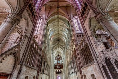 SAINT QUENTIN,  PICARDY, FRANCE, JUNE 12, 2024 : interiors and architectural details of gothic Cathedral basilica clipart