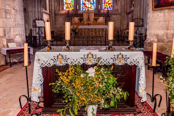 stock image LOUVIERS, EURE, NORMANDY, FRANCE, MAY 09, 2024 : interiors and architectural details of gothic Church of Notre-Dame de Louviers