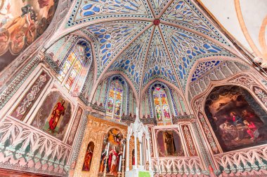 ROQUEBRUNE-SUR-ARGENS, VAR, FRANCE, OCTOBER 23, 2024 : interiors and architectural details of Saint Pierre Saint Paul church clipart