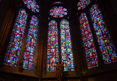 BeaUVAIS, OISE, FRANCE, April 15, 2017: Saint-Peter Katedrali 'nin iç ve mimari detayları