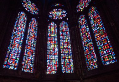 BeaUVAIS, OISE, FRANCE, April 15, 2017: Saint-Peter Katedrali 'nin iç ve mimari detayları