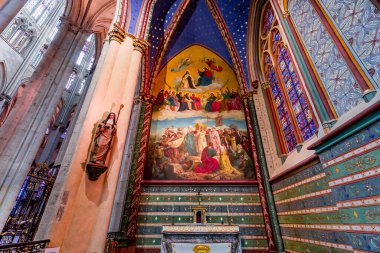 BeaUVAIS, OISE, FRANCE, April 15, 2017: Saint-Peter Katedrali 'nin iç ve mimari detayları