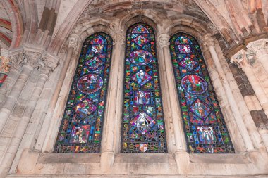 SEMUR-EN-AUXOIS, COTE-D'OR, FRANCE, OCTOBER 29, 2024 : interiors and architectural details of Notre-Dame Collegiate clipart