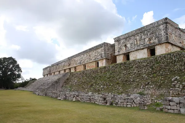Uxmal, Yucatan, Meksika, Riviera Maya, Quintana Roo kalıntıları