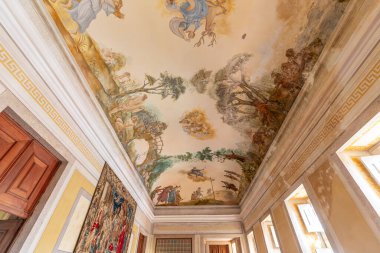 MAFRA, PORTUGAL, 13 Mart 2025, Mafra 'nın ulusal sarayının iç ve mimari detayları