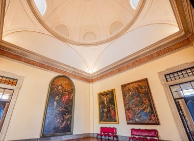 MAFRA, PORTUGAL, 13 Mart 2025, Mafra 'nın ulusal sarayının iç ve mimari detayları