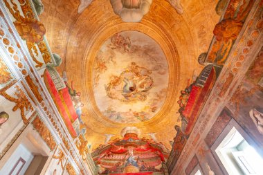 MAFRA, PORTUGAL, 13 Mart 2025, Mafra 'nın ulusal sarayının iç ve mimari detayları