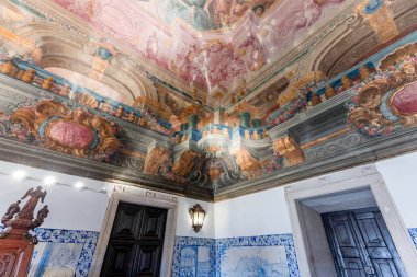 LISBON, PORTUGAL, 15 Mart 2025, Sao Vicente de Fora Manastırı 'nın mimari detayları, Lizbon, Portekiz