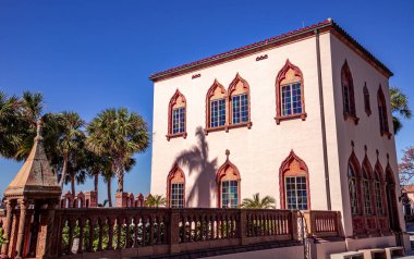 SARASOTA, FLORIDA, ABD, ARALIK 03 Aralık 2024: ringling bahçelerindeki Ca Dzan evinin dışındakiler