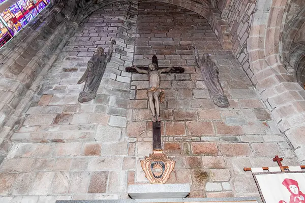TREGUIER, COTES D 'ARMOR, BRANY, FRANCE, 2025: Katedral Saint Tugdual' ın mimari detayları