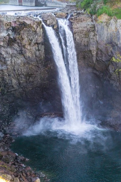 Víz Végigfolyik Snoqualmie Falls Arcán Washingtonban — Stock Fotó