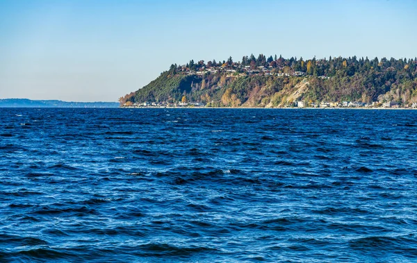 Дома Вдоль Береговой Линии Сихерсте Штат Вашингтон Сейчас Осень — стоковое фото