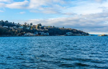 Batı Seattle, Washington 'daki Alki Plajı' ndaki binalar.
